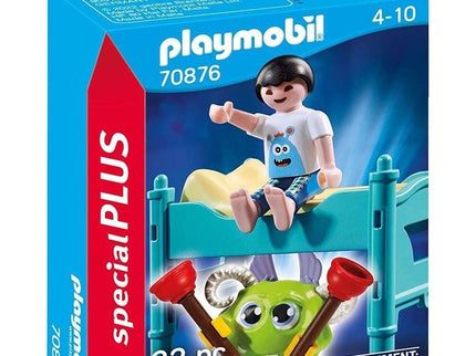 SPECIAL PLUS NIÑO CON MONSTRUO