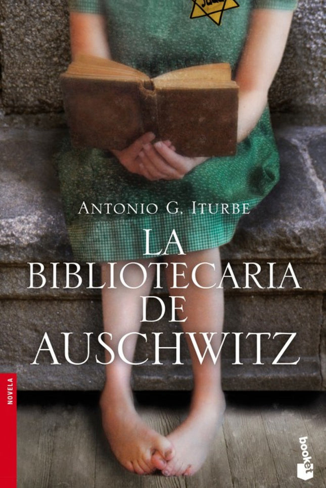 Libro La Bibliotecaria De Auschwitz: Sobre el fango negro de Auschwitz que todo lo engulle, Fredy Hirsch ha levantado en