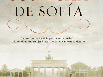 Libro La Sospecha De Sofia: La anodina vida de Sofía y Daniel cambia radicalmente cuando él recibe una carta anónima en la que se le dice que Sagrario, a la que venera, no es su verdadera madre y que si quiere conocer la verdad de su origen debe ir a París esa misma noche. Intrigado, pregunta a su padre por esta cuestión y él le recomienda que lo deje pasar, que no remueva el pasado.