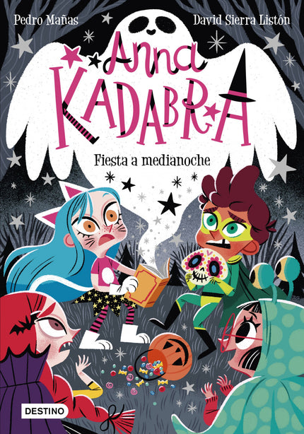 Libro Anna Kadabra. Fiesta A Medianoche: En Moonville, la noche de Halloween se festeja a lo grande. Incluso Anna y los demás aprendices de magia piensan dar una fiesta para celebrarlo.
