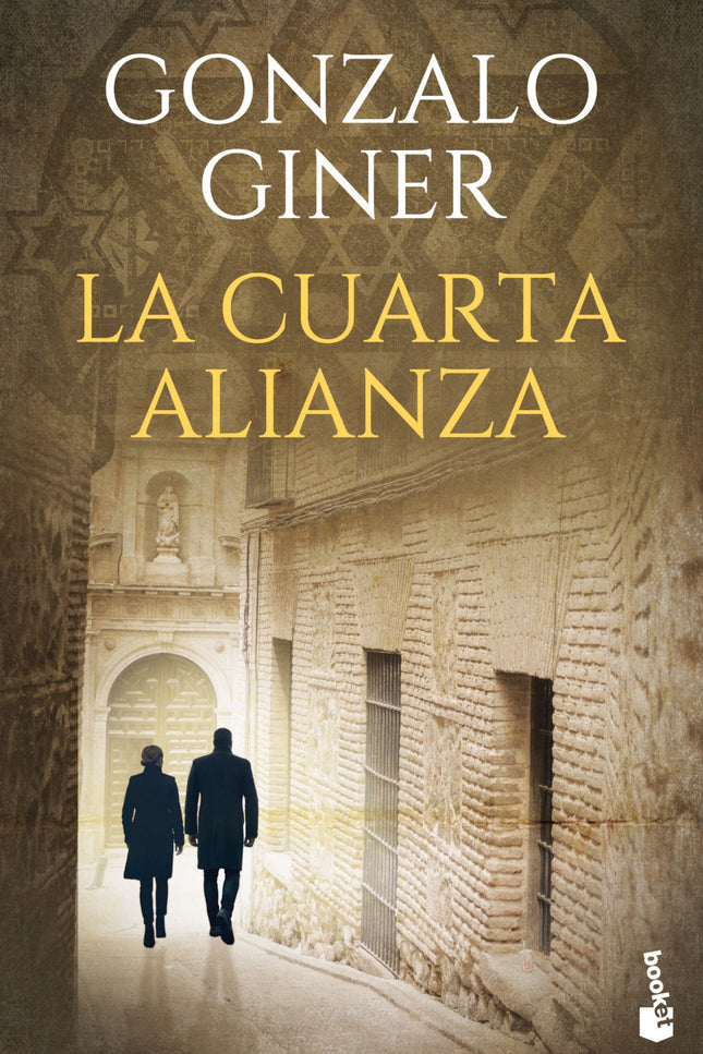 Libro La Cuarta Alianza: Fernando Luengo, propietario de una exclusiva joyería de Madrid, recibe un misterioso paquete a nombre de su difunto padre. Dentro de él, encuentra un antiguo brazalete de origen desconocido.