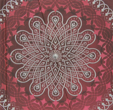 Libro Cuaderno Mandala Surtido (rojo-malva): Um caderno para anotaçäes importantes em pginas lisas, capas em relevo e um