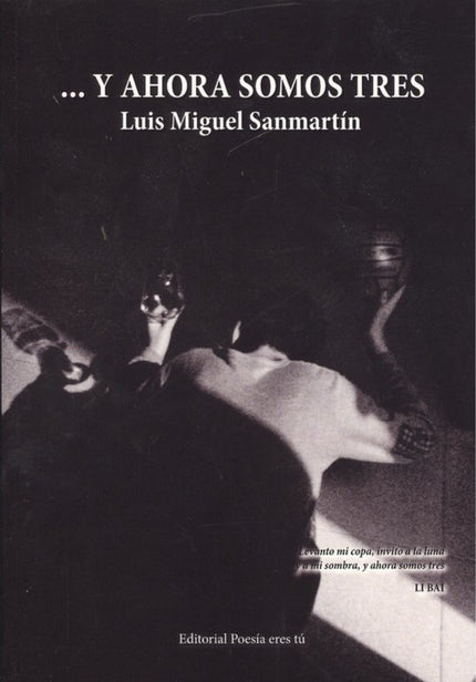 Portada del libro ...y Ahora Somos Tres