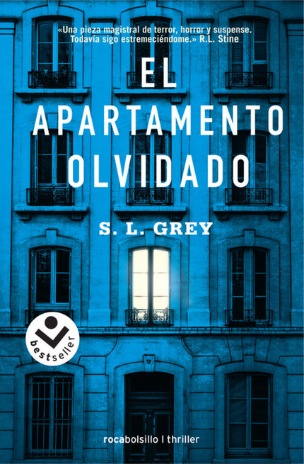 Libro El Apartamento Olvidado: Una escapada perfecta. La llave de un apartamento que abre un oscuro secreto.Mark y Steph están haciendo todo lo posible para seguir adelante con sus vidas, después de que unos ladrones armados irrumpieron en su casa y les apalizaron.