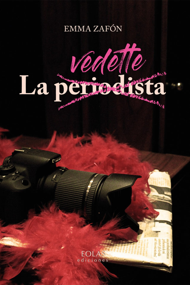 Libro La Vedette (periodista): Si hay algo más estúpido que licenciarse en Periodismo, ese algo es, sin duda, infravalorar las secuelas que el trabajo en un medio de comunicación puede causar en cualquier ser vivo con un mínimo de humanidad. La joven periodista Valentina Millán, temeraria y gilipollas a partes iguales, aterriza en un periódico local dispuesta a iniciar su camino como narradora de grandes historias con las que petarlo muy fuerte y ganar el Pulitzer.