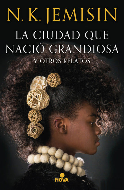 Libro La Ciudad Que Nació Grandiosa Y Otros Relatos: La primera colección de relatos de la autora de la famosa «Trilogía de la Tierra Fragmentada» ofrece un examen agudo de la sociedad moderna, a través de temas de crucial importancia como la raza y el género. Dragones y apariciones rondan las calles inundadas de Nueva Orleans tras el huracán Katrina.