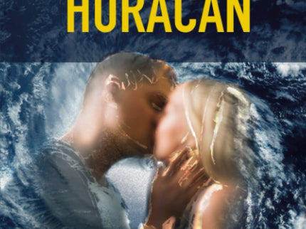 Libro Espiral Del Huracán La: ¿Qué pudo suceder en la década de los 80, cuando cuatro jóvenes amigas decidieron marchar de Huesca a Madrid en busca de un buen trabajo? Desde el primer capítulo, cuando de forma graciosa Carlos se cruza con Clara -la menor de ellas-, hasta que esta osa decirle: «Amarse con capuchón es como acariciarse con guantes», ocurren muchas cosas.