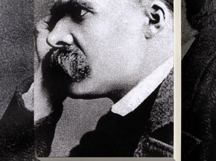 Libro La Genealogía De La Moral: ' La genealogía de la moral ' es la obra más sombría y cruel de Friedrich Nietzsche. Su