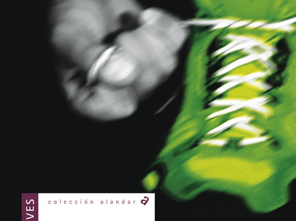 Libro Efectos Especiales: Antonio, un joven barcelonés, es considerado un prodigio del atletismo. Con 17 años logró dos 