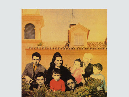 Libro Abierto Toda La Noche: Como dijo Ambrose Bierce, «el hogar es el único local abierto toda la noche». Y en esta pri