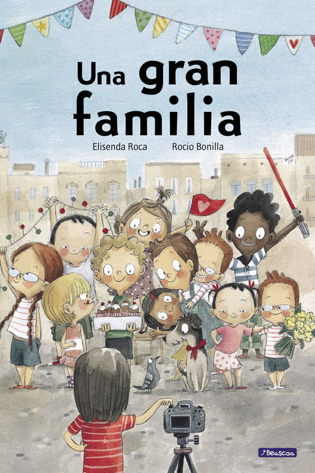 Libro Una Gran Familia: íVen con nosotros a un recorrido por este gran barrio repleto de todo tipo de familias y oficios! íHola!