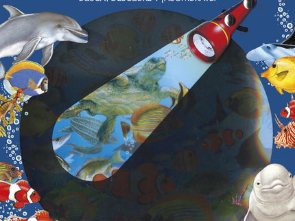 Libro Animales Del Mar: Recorre las imágenes con la linterna de cartón que incluye el libro y descubre todo lo que la os