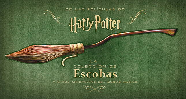 Libro Harry Potter: La Colección De Escobas Y Otros Artefactos Del Mundo Mágico: TODA ESCOBA TIENE SU HISTORIA  En las películas de Harry Potter, las escobas mágicas son artefactos encantados que permiten a sus jinetes volar como una exhalación de un lugar a otro. Se pueden utilizar para esquivar peligrosos dragones, para escapar de los mortífagos y otras fuerzas oscuras, o para surcar los aires y disputar un movidito partido de Quidditch.