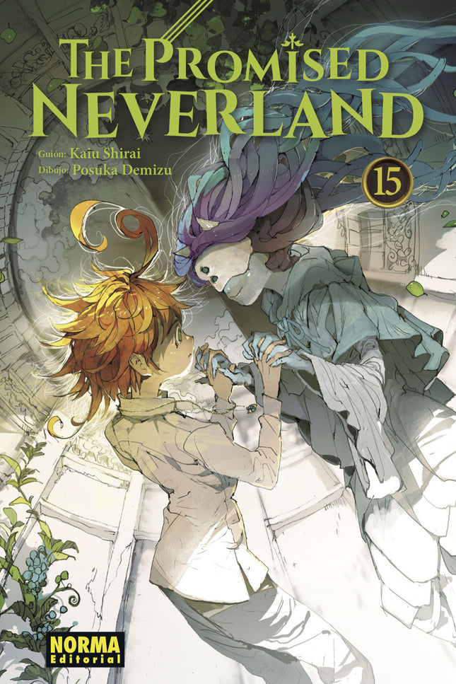 Libro The Promised Neverland 15: EMMA SE SINCERA CON NORMAN Y SE EMBARCA CON RAY PARA REFORMULAR LA PROMESA Mientras va progresando el plan de hacer colapsar a la sociedad de los demonios y así asegurar la libertad de los niños comestibles, Emma va descubriendo la oscuridad que habita en el corazón de los humanos que claman venganza. Pero lo que ella busca es todo lo contrario, un camino por el que ni humanos ni demonios tengan que salir lastimados.