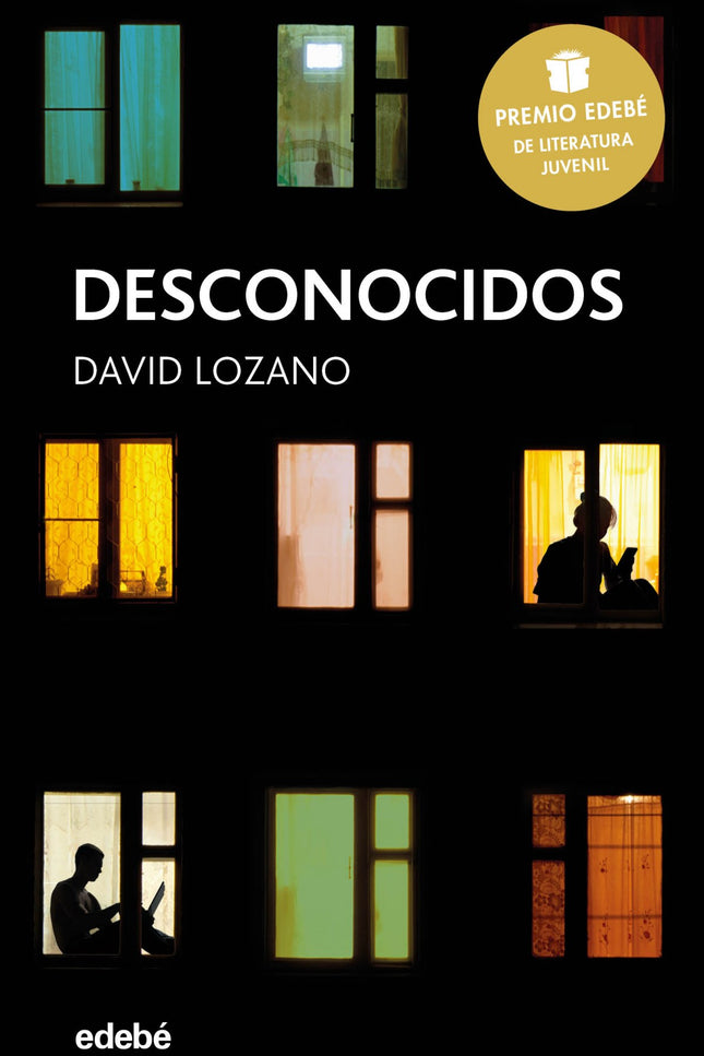Libro Desconocidos: Una gran ciudad esconde y da vida a muchas historias. En una concurrida estación de tren, dos descon