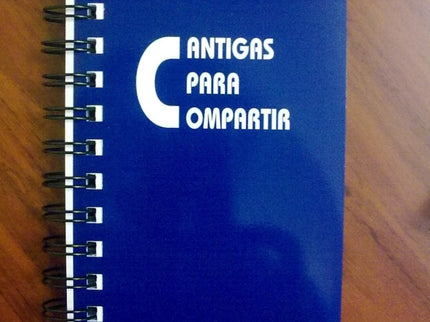 Libro Cantigas Para Compartir: Características: -formato:10 x 21 cms. -páxinas: 216 -papel offset 90 grs. -cuberta: cart