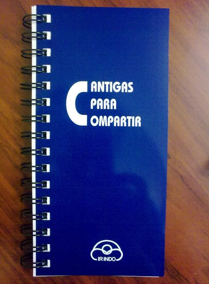 Libro Cantigas Para Compartir: Características: -formato:10 x 21 cms. -páxinas: 216 -papel offset 90 grs. -cuberta: cart