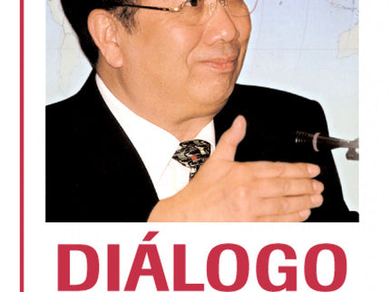 Libro Diálogo Entre Naciones: El autor combina una selección de sus discursos y entrevistas, en los que aborda los más d