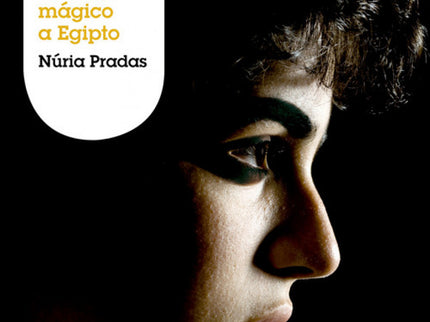 Libro Heka.: Víctor tiene 12 años y una vida de lo más normal hasta que, un día, toda su realidad se verá alterada con e