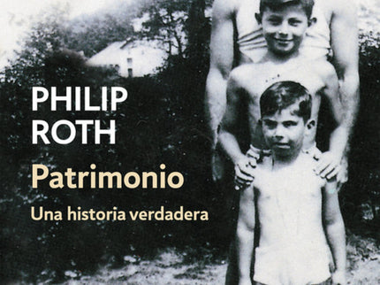 Libro Patrimonio: Un agente de seguros jubilado, un hombre que fuera fuerte, lleno de genio y de encanto, lucha a sus oc