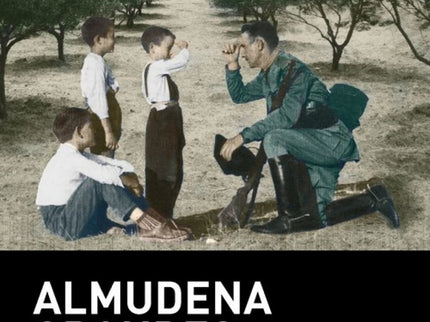 Libro El Lector De Julio Verne: Nino, hijo de guardia civil, tiene nueve años, vive en la casa cuartel de un pueblo de l