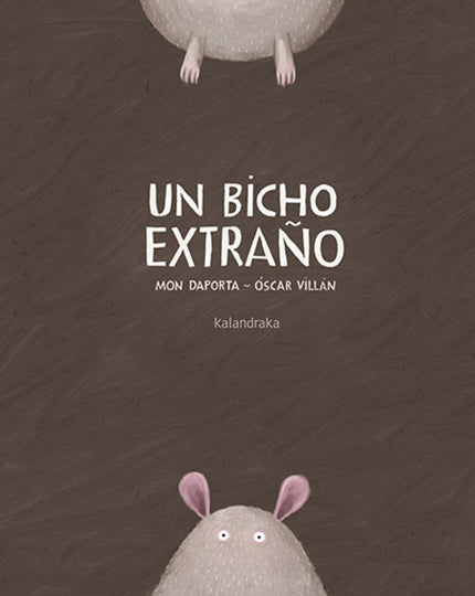 Libro Un Bicho Extraño: ?Un bicho extraño? es un libro de pequeño formato que sigue la fórmula de los llamados cuentos s