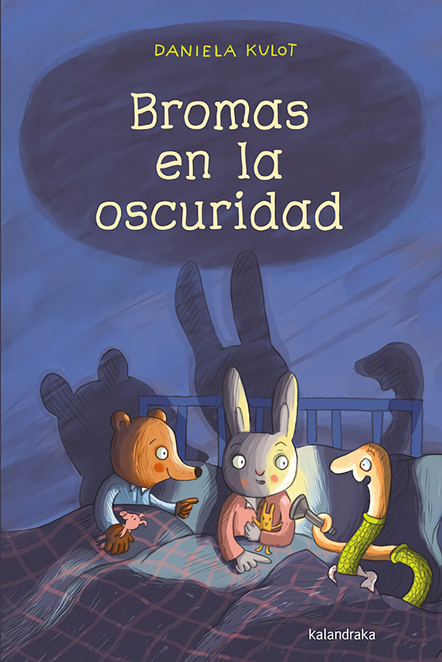 Libro Bromas En La Oscuridad: Tres pequeños amigos -un oso, una liebre y un gusano- celebran su primera noche juntos en 