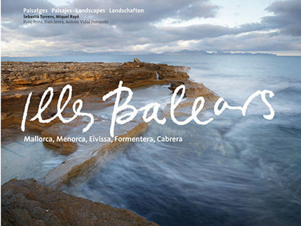 Libro Illes Balears: Only a group of islanders mad about the islands could have concocted a book like this. The photogra