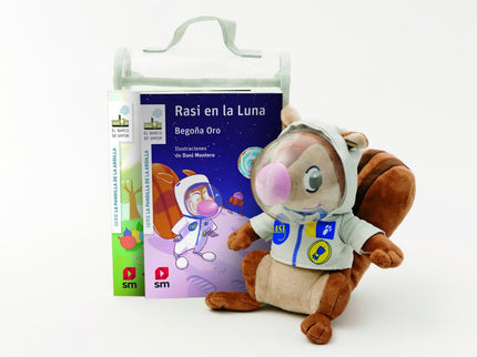 Libro Pack Rasi Astronauta: Un pack con dos títulos de La pandilla de la ardilla: 'Rasi en la Luna' y 'Una fiesta (casi) perfecta', y además, un muñeco de Rasi (disfrazada de astronauta), la mascota que siempre acompaña a la pandilla en todas sus aventuras.