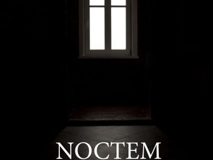 Libro Noctem: Exponerse a los versos de Andrés de la Orden es enfrentarse a la verdad más demoledora, a palabras como puños que buscan tu mandíbula con la franqueza letal que tiene su poesía. Sus versos no han nacido con ánimo de ser amables.