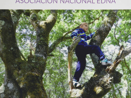 Libro Guía Escuelas En La Naturaleza.: Se trata de un manual que nos lleva al corazón de las escuelas en la n aturaleza, que da voz a la infancia y su necesidad vital de estar y ju gar en ella, como escenario de aprendizaje, vínculo y juego libre. Sienta las bases del aprendizaje al aire libre y acerca todos los aspe ctos relevantes de la educación en la naturaleza desde una perspectiva ecocentrista.
