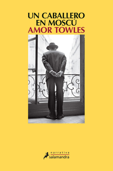 Libro El Caballero En Moscú: Condenado a muerte por los bolcheviques en 1922, el conde Aleksandr Ilich Rostov elude su trágico final por un inusitado giro del destino. Gracias a un poema subversivo escrito diez años antes, el comité revolucionario conmuta la pena máxima por un arresto domiciliario inaudito: el aristócrata deberá pasar el resto de sus días en el hotel Metropol, microcosmos de la sociedad rusa y conspicuo exponente del lujo y la decadencia que el nuevo régimen se ha propuesto erradicar.