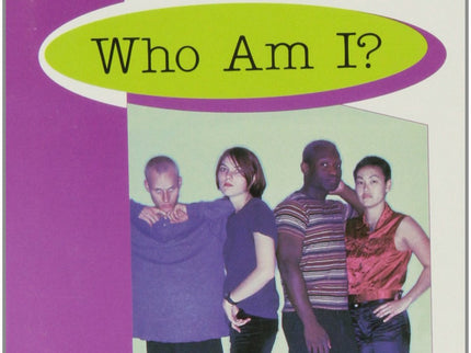 Libro Who Am I?: Genre: Non-Fiction Level: Easy Words: 600-900 Headwords An original set of teen-mag-style tests and qui