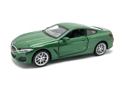 BMW M850I COUPÉ 1:35 PULLBACK VERDE D00378