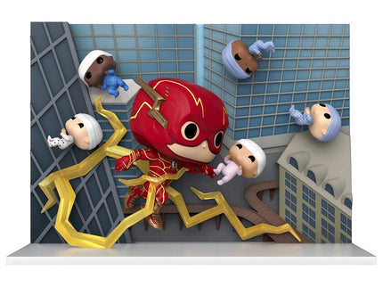 Figura POP Moment DC Comics The Flash Baby Rescue