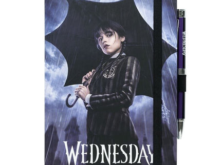 Cuaderno A5 premium + boligrafo proyector Miercoles Addams
