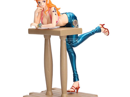 Figura Nami Grandline Journey One Piece 17cm