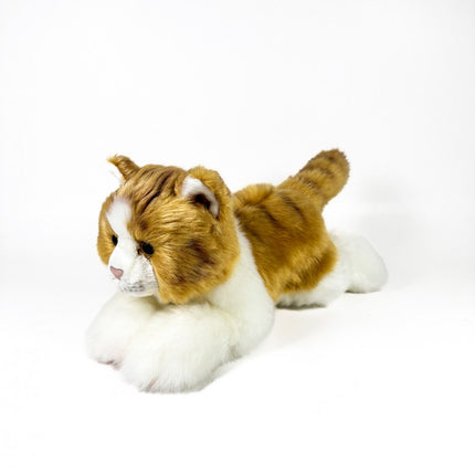 PELUCHE GATO MARRON Y BLANCO TUMBADO 25CM 939D00299 BOCALAN