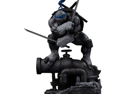 Tortugas Ninja Estatua 1/10 Art Scale Leonardo Black and White Variant 26 cm heo exclusive