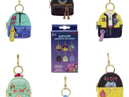 KPop Demon Hunters by Loungefly encantos del bolso Mystery Box Expositor (15)