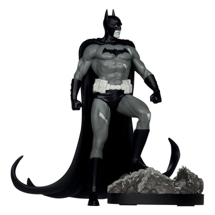 DC Direct Estatua 1/10 Batman by Bjorn Barends (Black White) 18 cm