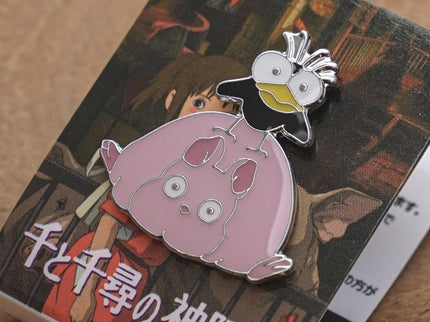 El viaje de Chihiro Pin Fly Bird and Boh Mouse
